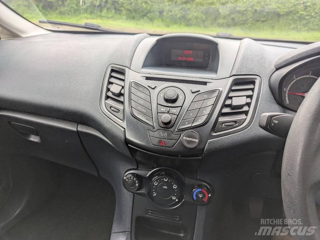 Ford Fiesta Van Furgonetas /Furgón