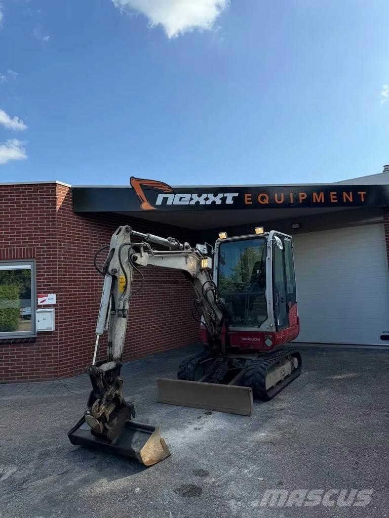 Takeuchi TB230 Excavadoras de cadenas