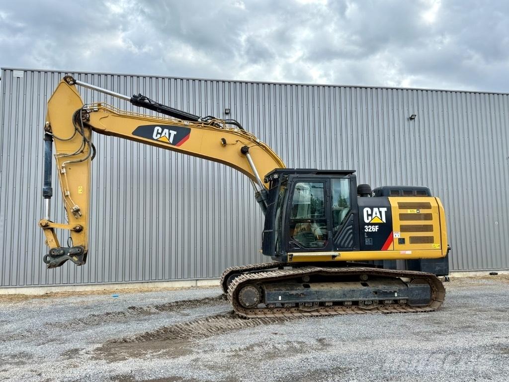 CAT 326 F L Excavadoras de cadenas