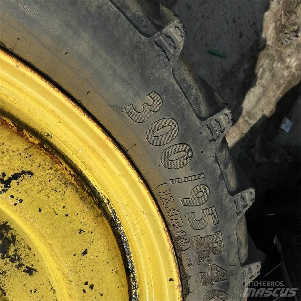  300/95R46 Neumáticos, ruedas y llantas