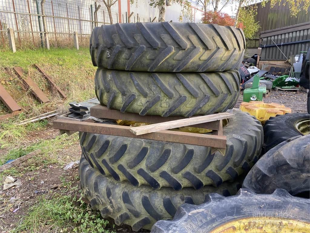 380/105R50 Neumáticos, ruedas y llantas