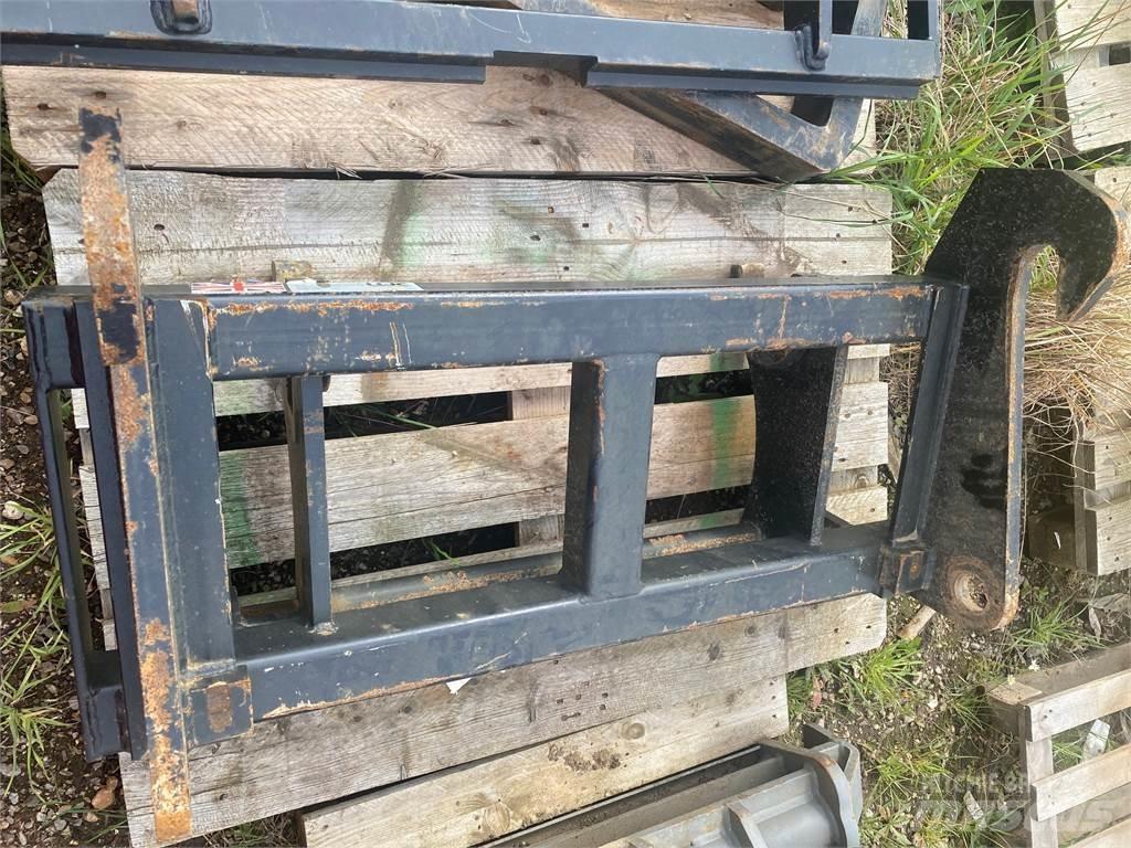 ADAPTOR PLATE Agricultura - Otros