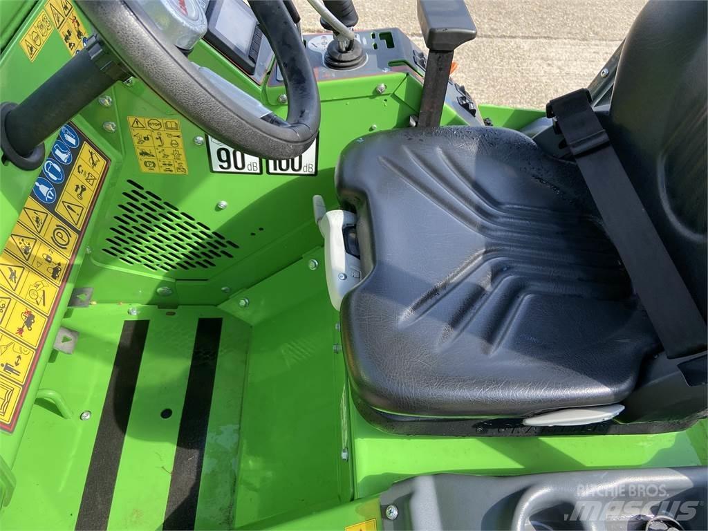 Avant AV 640I Cargadoras sobre ruedas