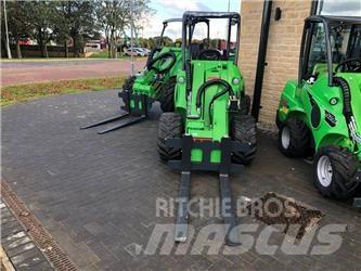 Avant AV 735 Cargadoras sobre ruedas