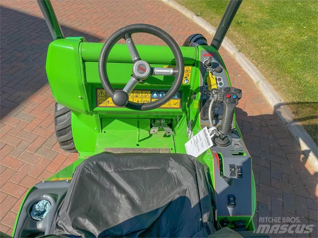 Avant AV 735 Cargadoras sobre ruedas