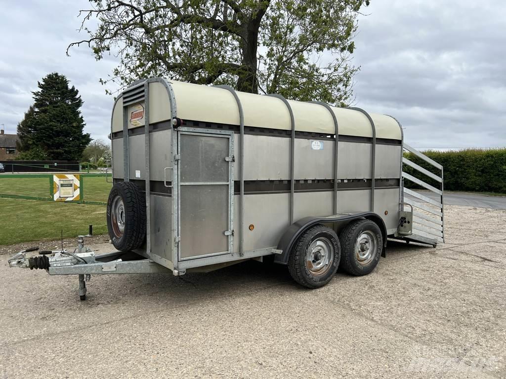 Bateson 48LT Remolques esparcidores de estiércol