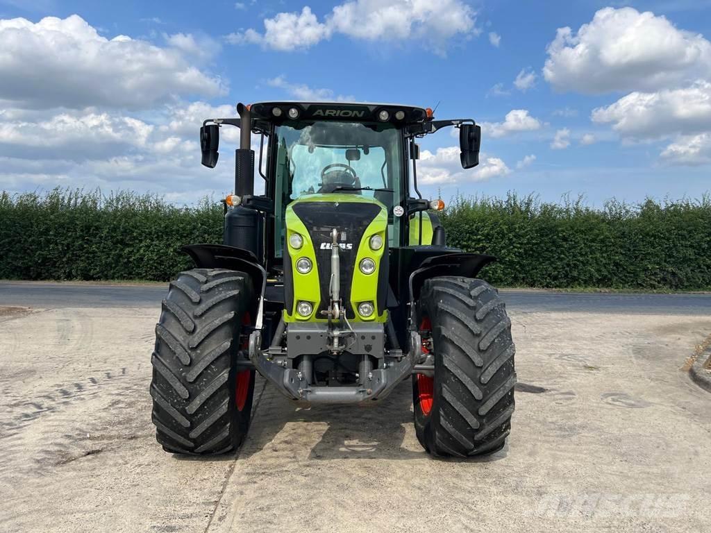 CLAAS ARION 610 Tractores