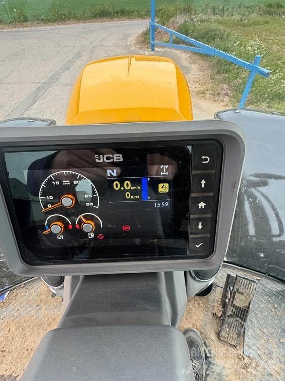 JCB 4220 Tractores