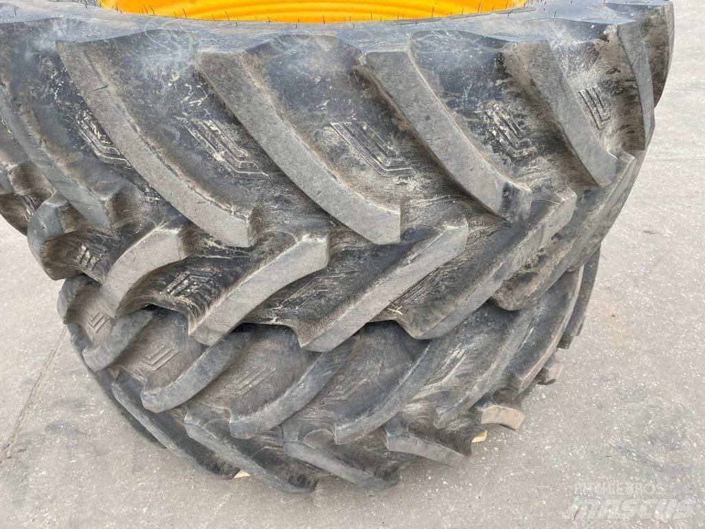 JCB WHEELS Neumáticos, ruedas y llantas