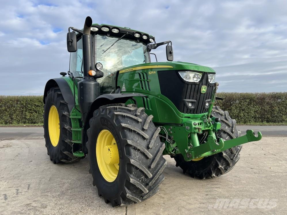 John Deere 6215R Tractores