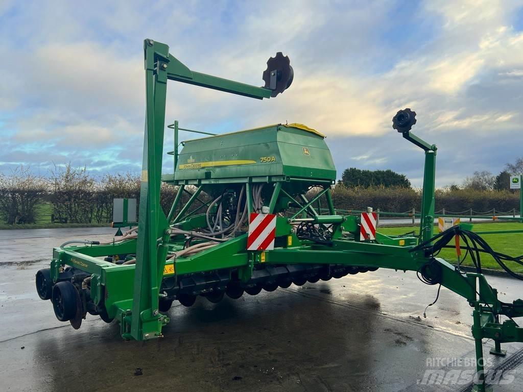 John Deere 750A Sembradoras