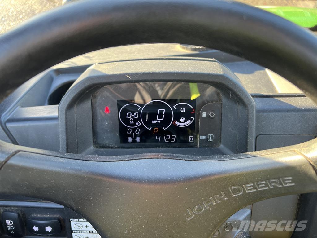 John Deere 865M Todoterrenos