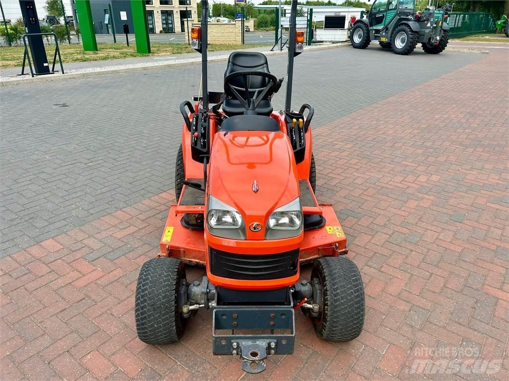 Kubota BX2350 Tractores compactos
