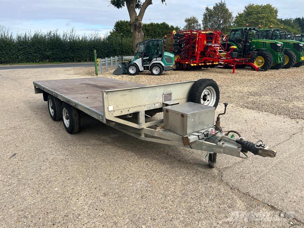 RICHARDSON  Remolques esparcidores de estiércol