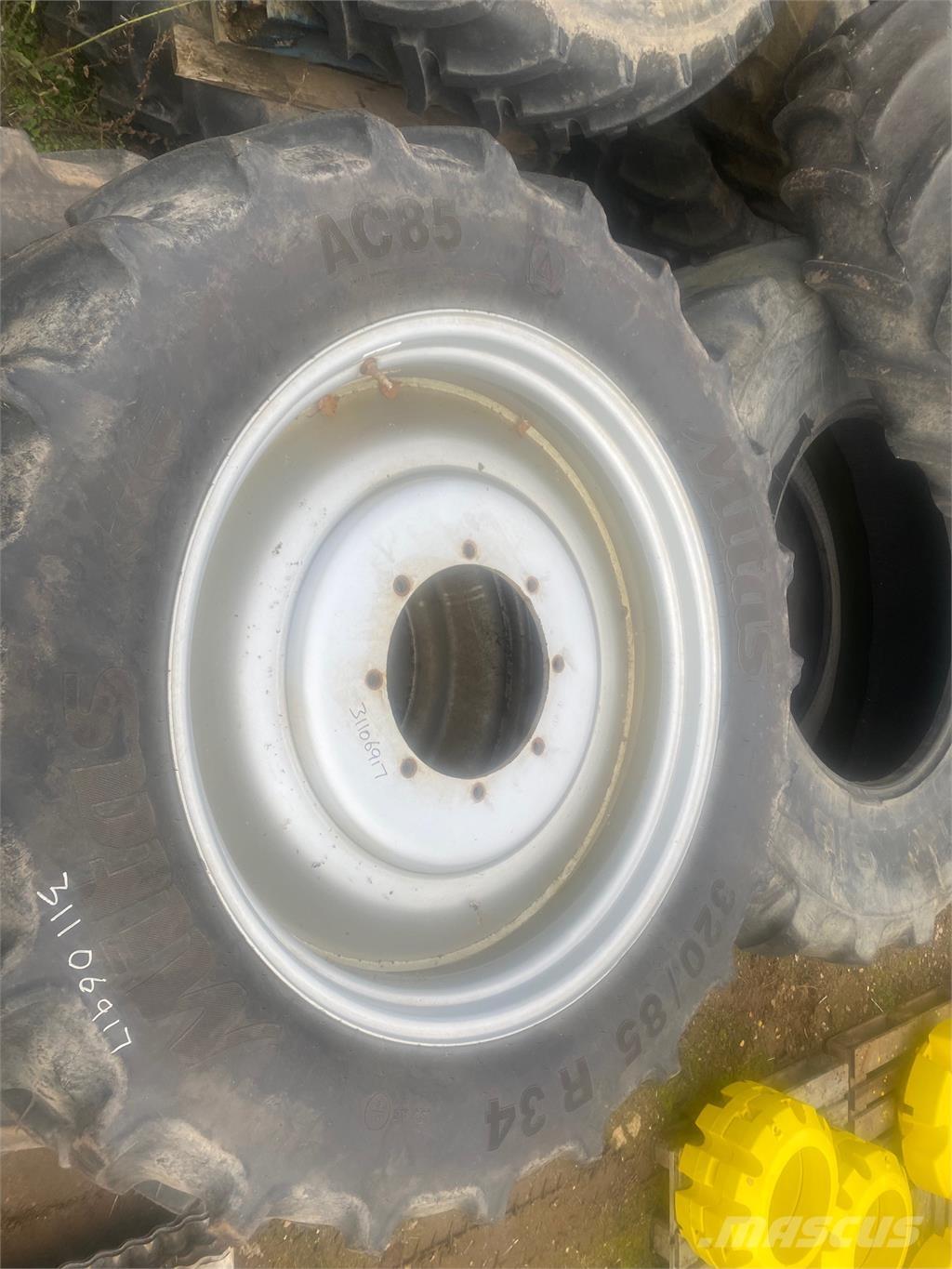  ROW CROP Neumáticos, ruedas y llantas