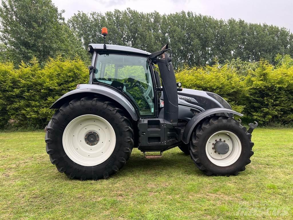 Valtra T234 Tractores