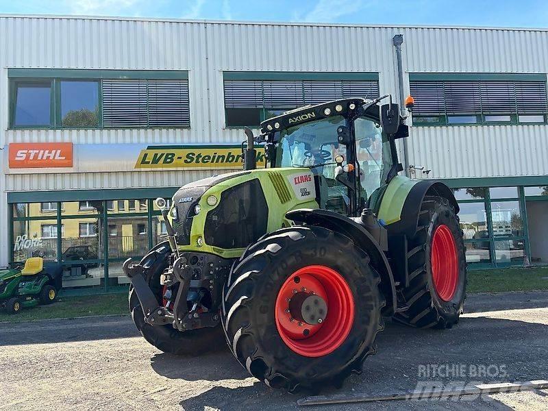 CLAAS Axion 830 Tractores