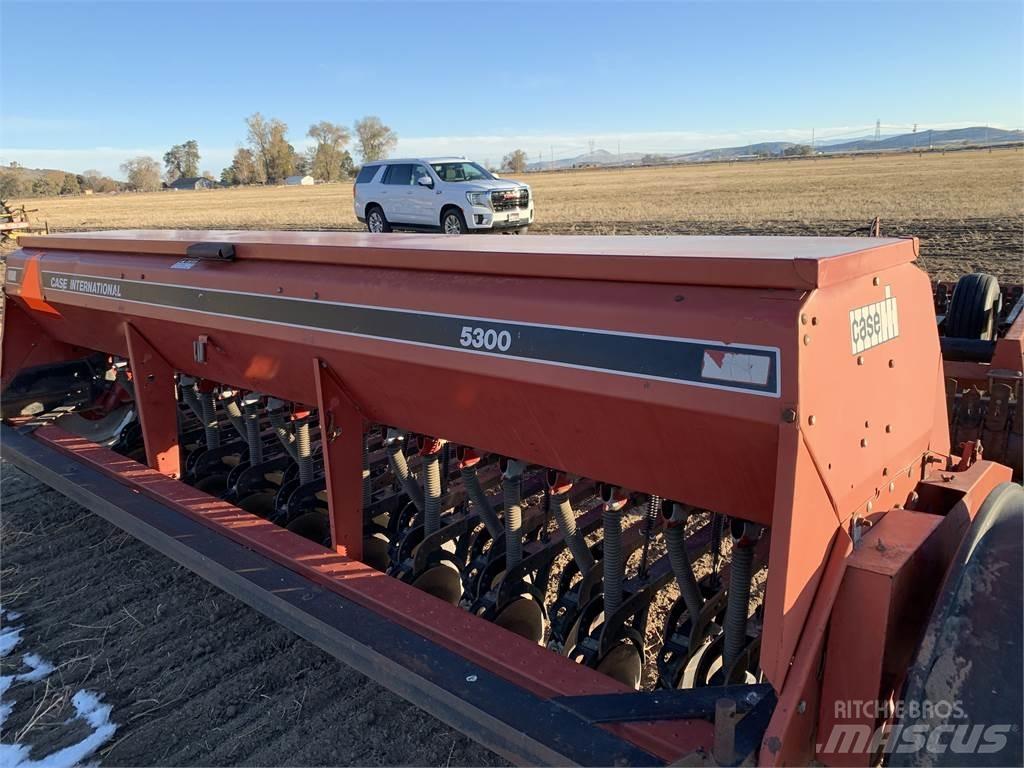 Case IH 5300 Otras máquinas para siembra