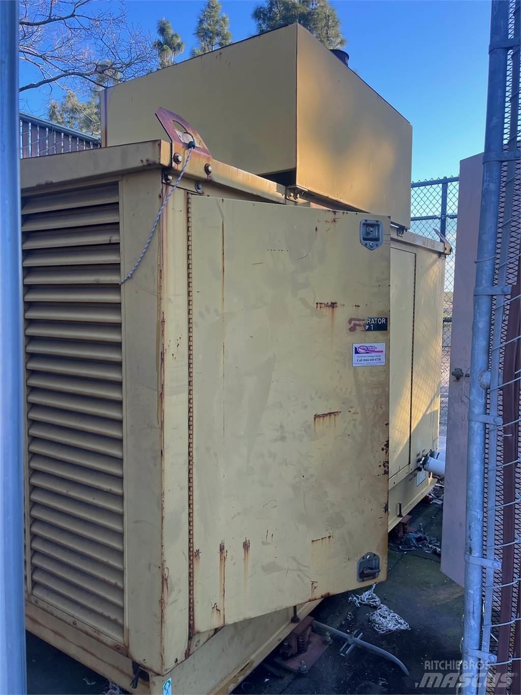 CAT 400 KW Construcción - Otros