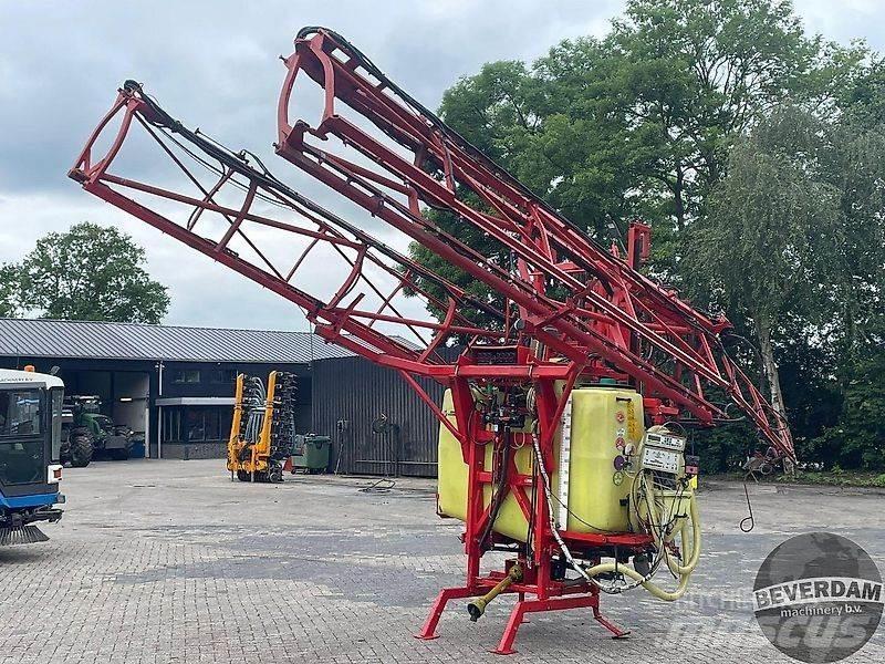 Rau D2 24 Pulverizadores arrastrados