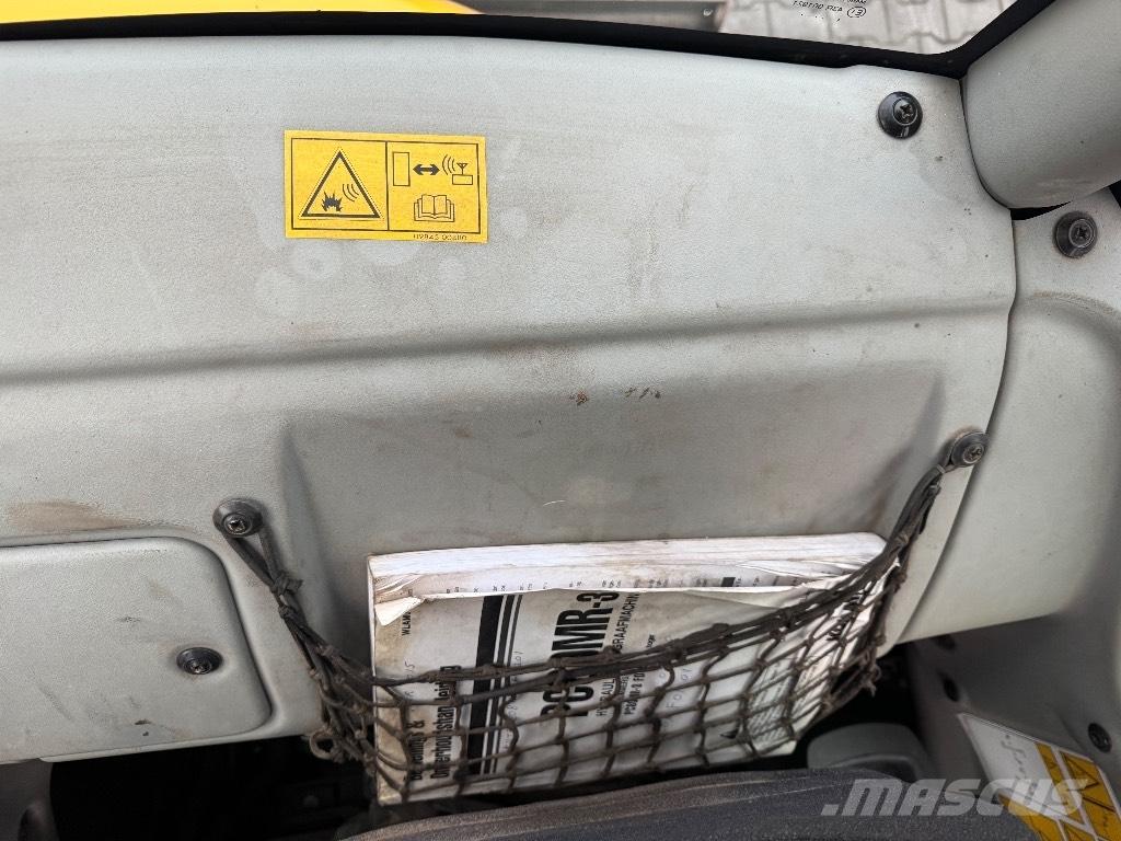 Komatsu PC 80 MR-3 Excavadoras 7t - 12t