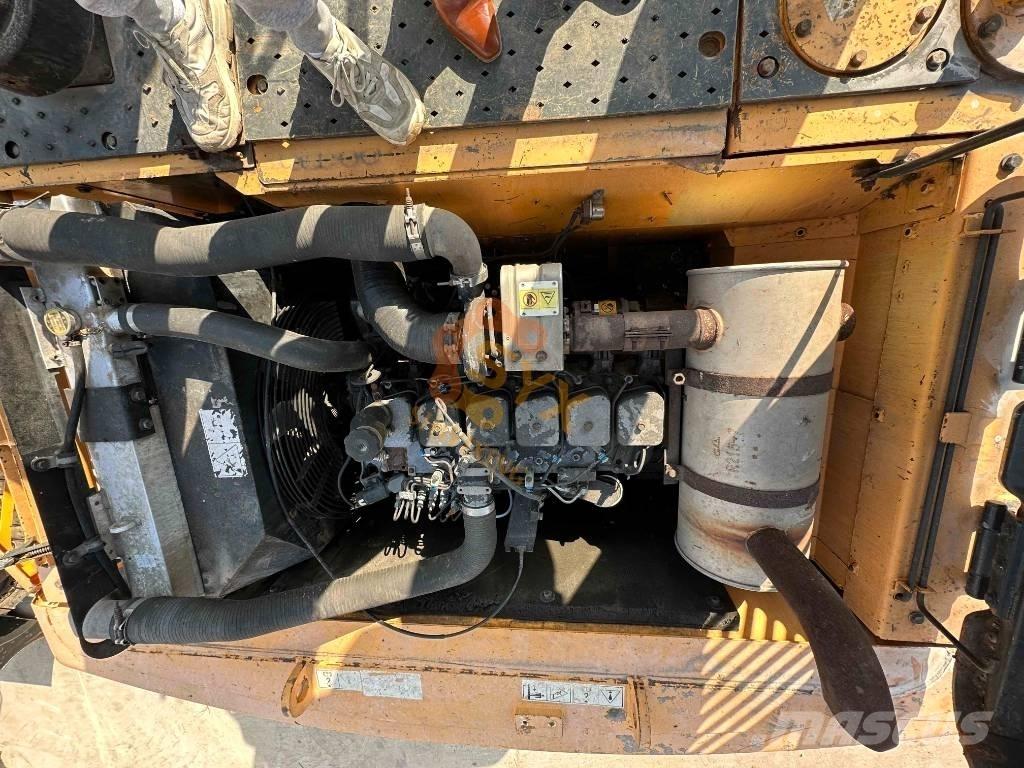 Hyundai R 225 -9 Excavadoras de cadenas