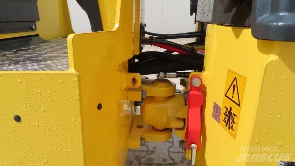 Bomag BW80 AD-5 Rodillos de doble tambor