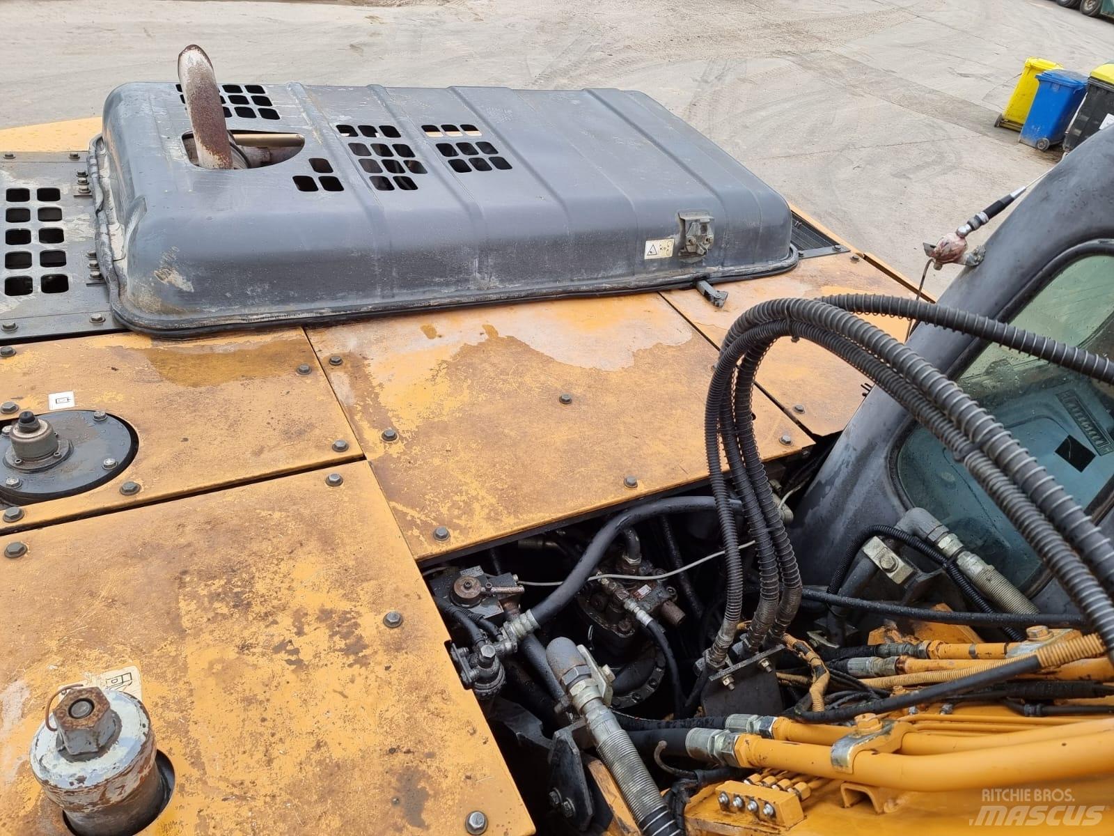 CASE CX 210 LC Excavadoras de cadenas