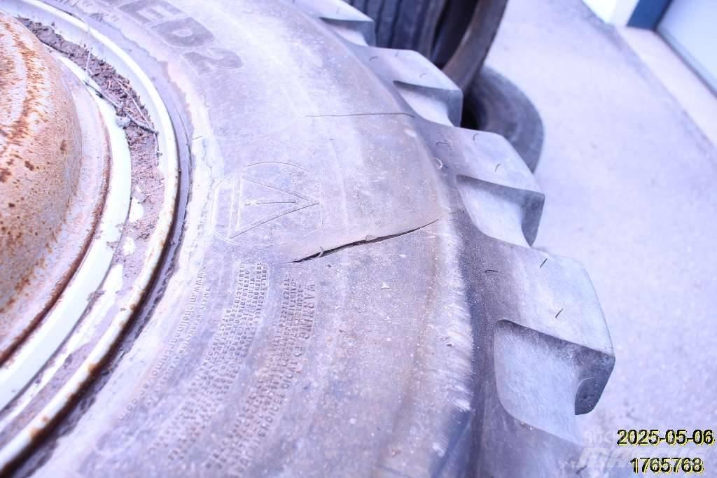 Michelin XMINED2 Neumáticos, ruedas y llantas