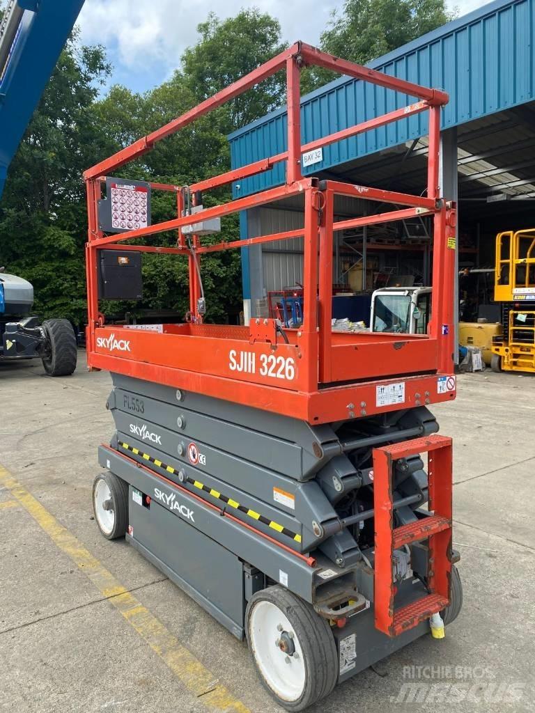 SkyJack SJ 3226 Plataformas tijera
