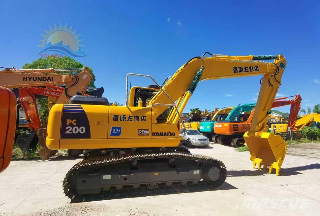 Komatsu PC 200-8 Excavadoras de cadenas