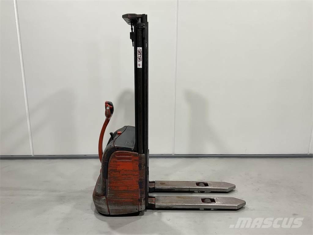 Linde L12 Apiladores eléctricos autopropulsados