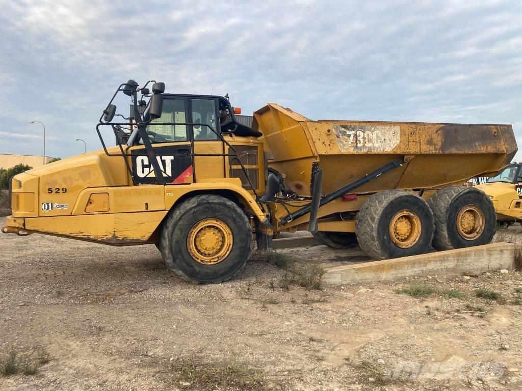 CAT 730 C Dúmpers articulados