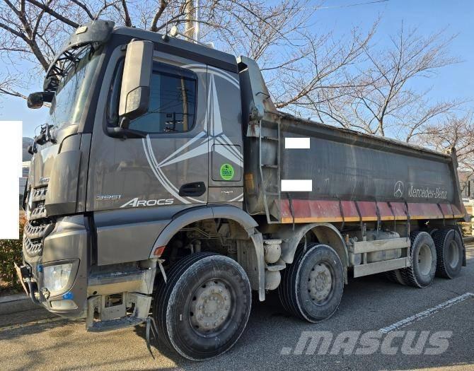 Mercedes-Benz 3951 Dúmpers de obra