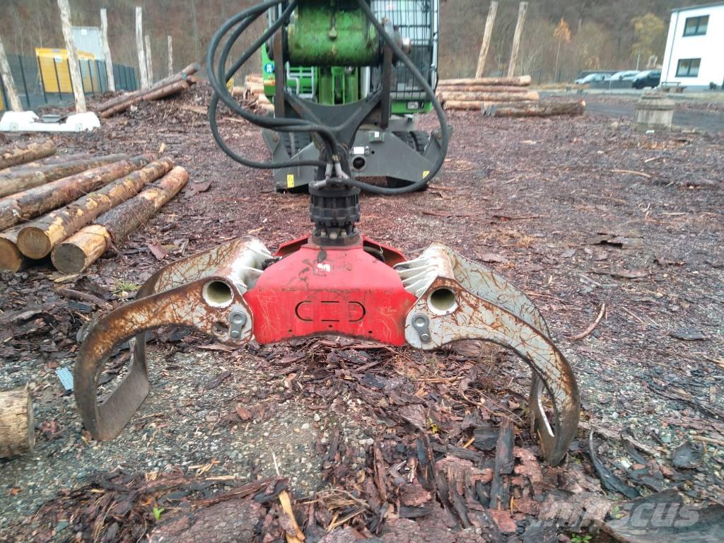 Sennebogen 818 E Excavadoras de manutención