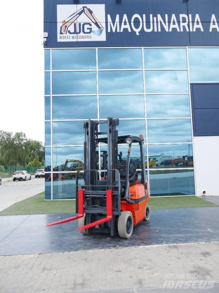 Nissan FD01 A 15 Q Carretillas diesel