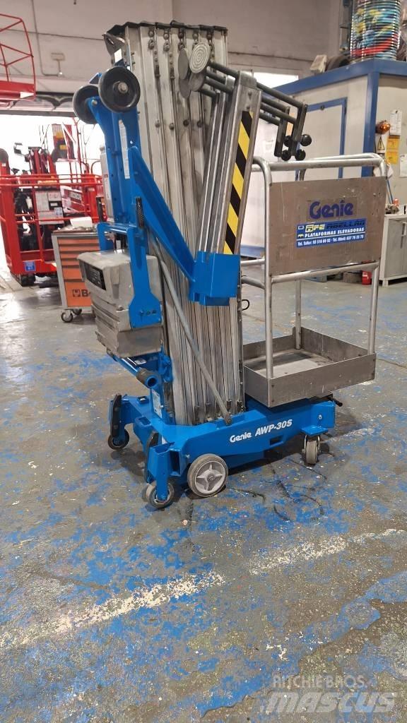 Genie AWP 30 S Ascensores de personal y montacargas de acceso