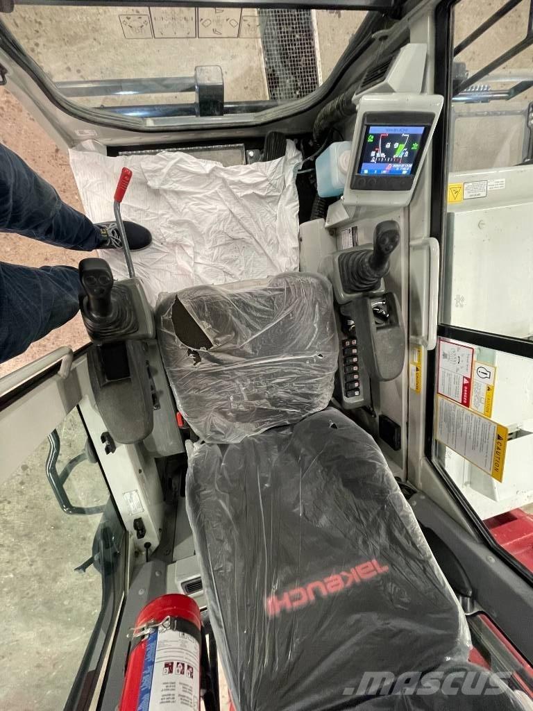 Takeuchi TCR 50 Dúmpers sobre orugas