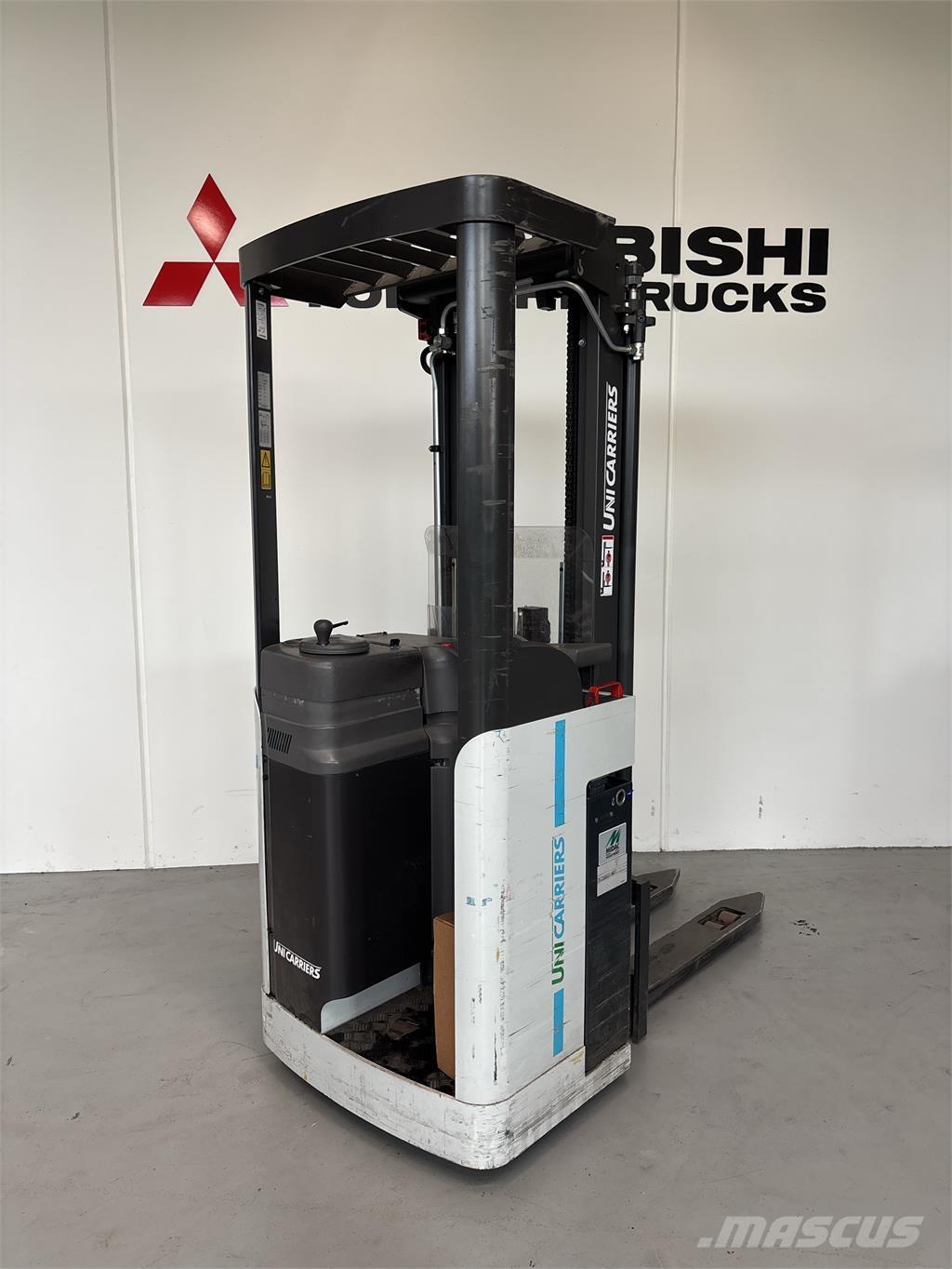 Atlet A160 Apiladores eléctricos autopropulsados