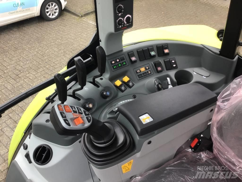 CLAAS Arion 450 CIS Tractores
