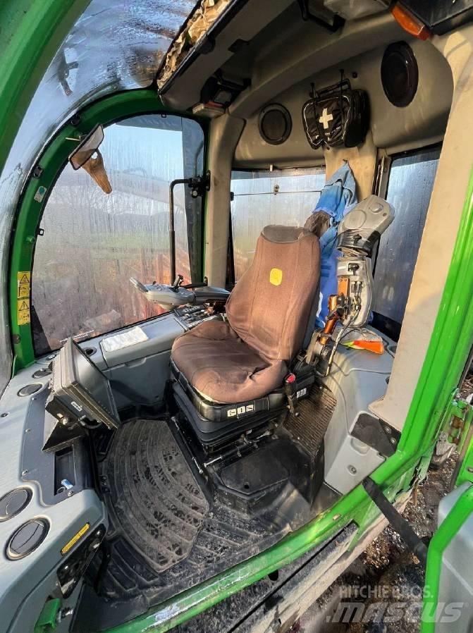 John Deere 1110 E Autocargadoras