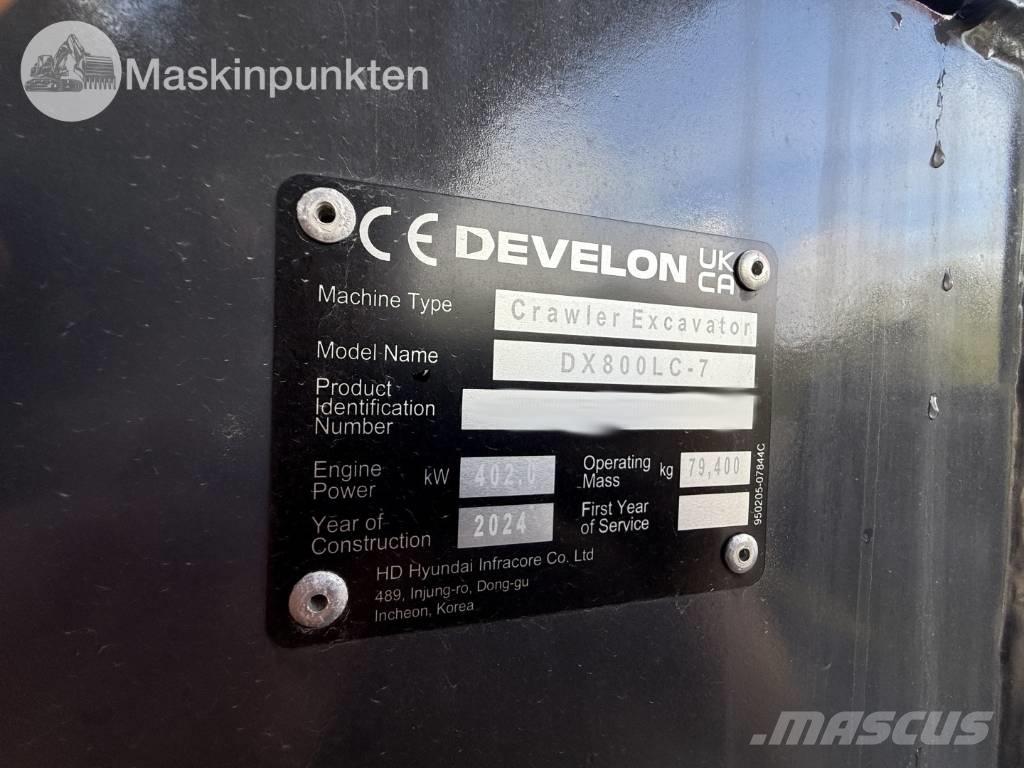 Develon 800 LC Excavadoras de cadenas