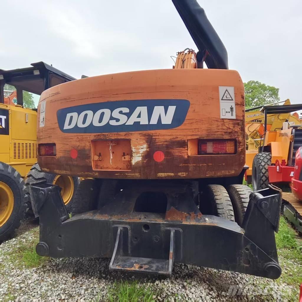 Doosan DH 210 W-7 Excavadoras de ruedas