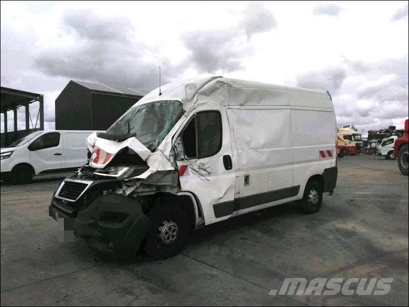 Peugeot BOXER 3 Furgonetas de caja cerrada