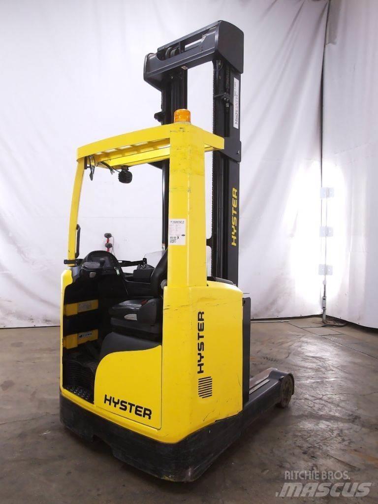 Hyster R1.6 Carretillas retráctiles