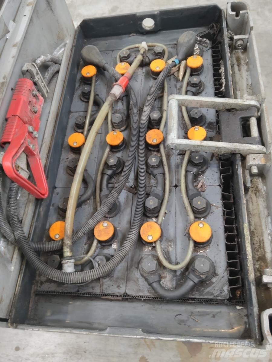 Still EXU-S22 Transpaletas Electricas