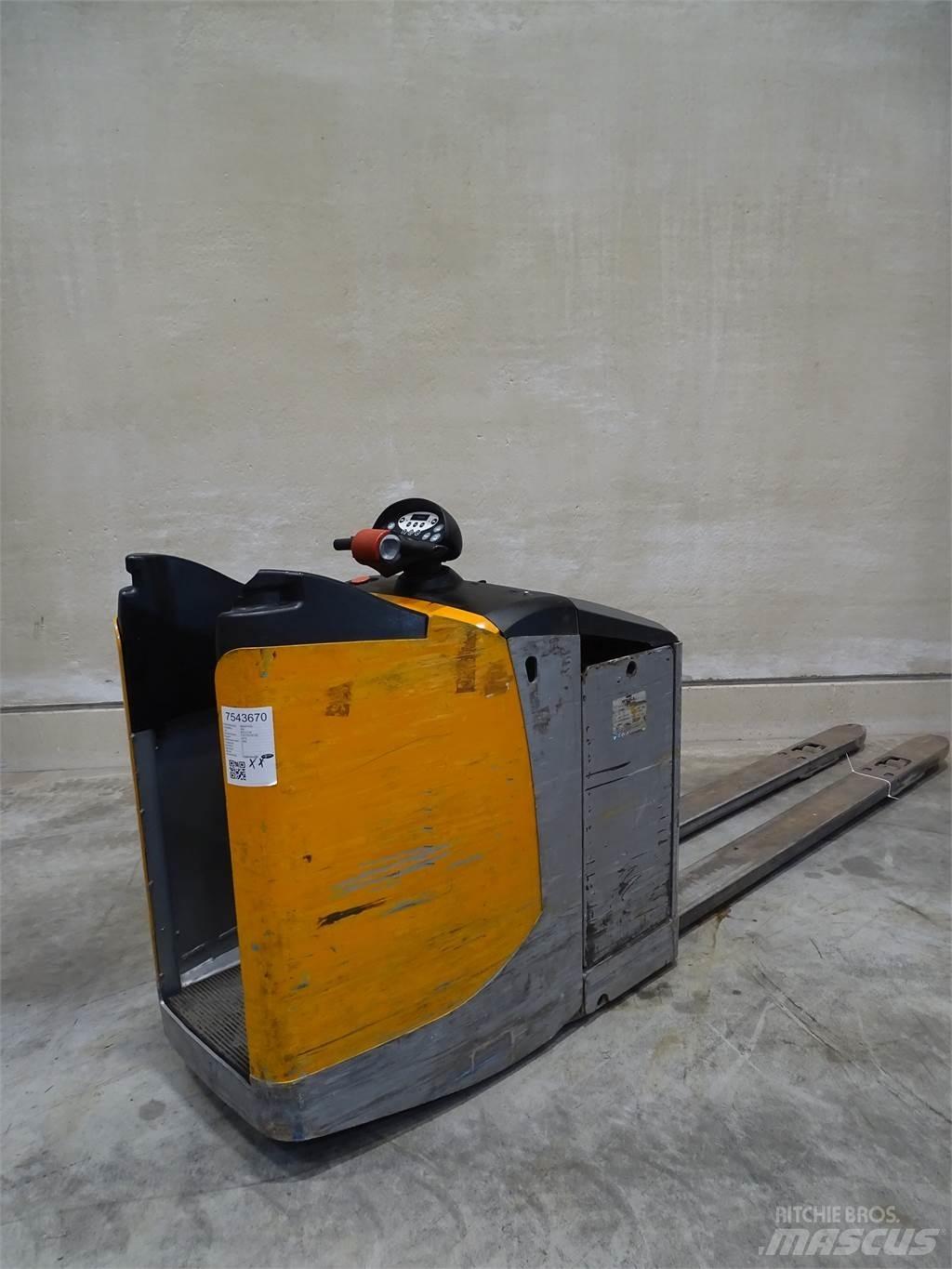 Still EXU-S24 Transpaletas Electricas