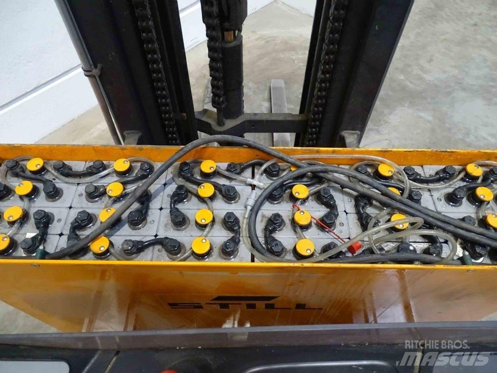 Still FM-X12 Carretillas retráctiles