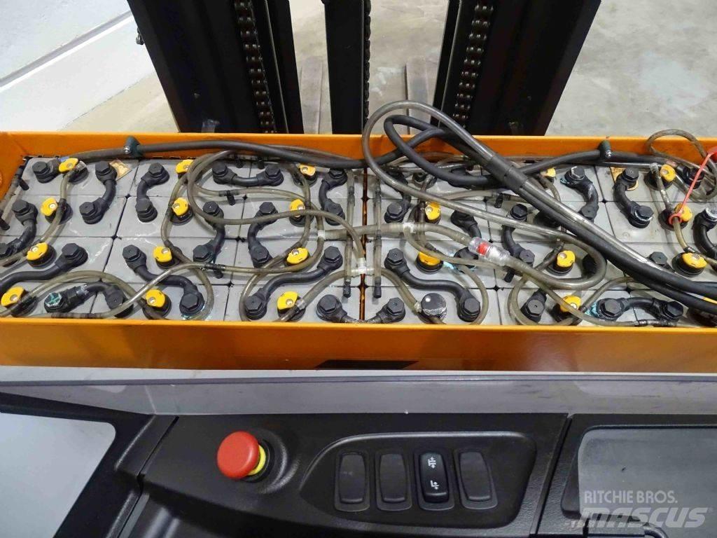 Still FM-X17 Carretillas retráctiles