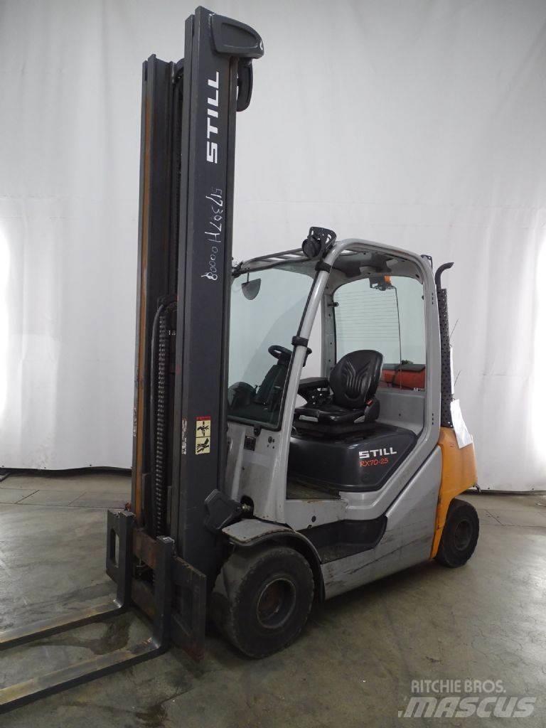 Still RX70-25T Carretillas LPG